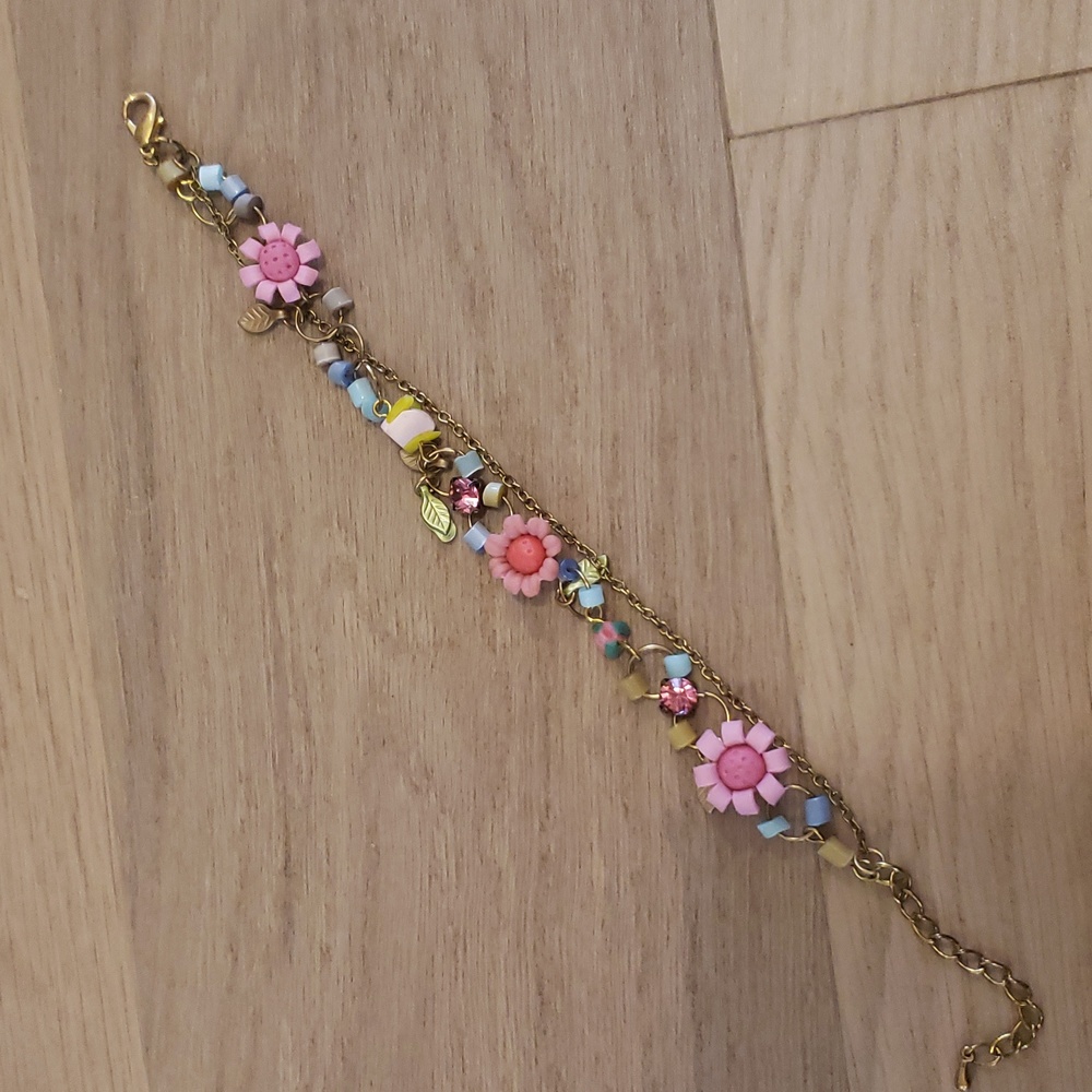 Bracelet